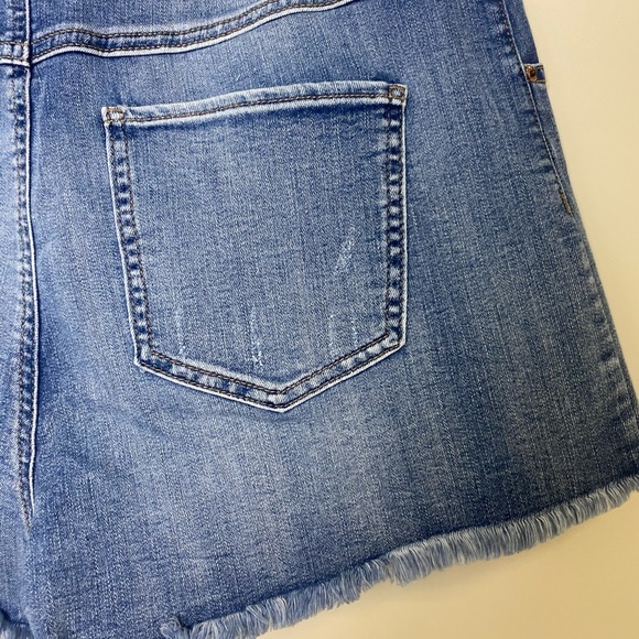 NWT Rewash Distressed High Rise Jean Shorts 15 32 - Picture 5 of 8